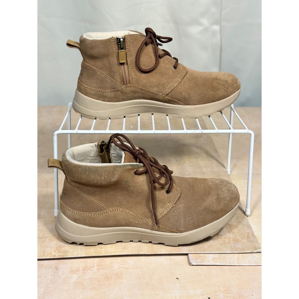 UGG Highland Heritage Kids Size 4 Brown Suede Side Zip Sneaker Boot‎ Excellent
